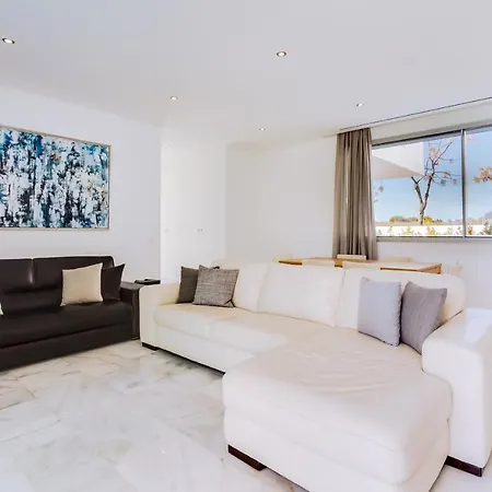 M30 - Luxury Front Golf With Private Pool *