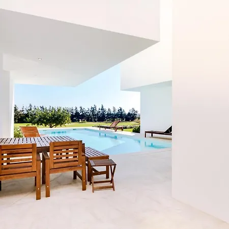 M30 - Luxury Front Golf With Private Pool * Vilamoura