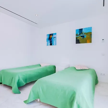 M30 - Luxury Front Golf With Private Pool Vilamoura
